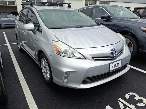 2012 Toyota Prius v Five