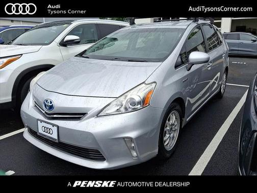 2012 Toyota Prius v Five