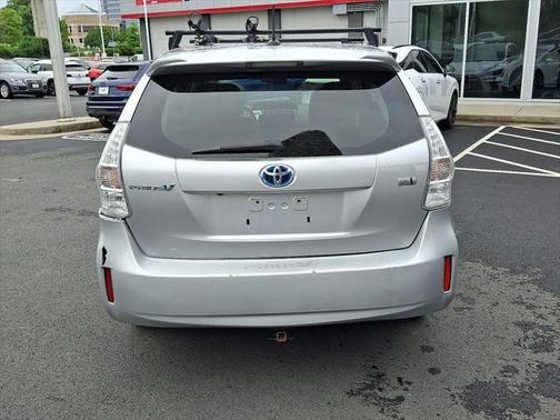 2012 Toyota Prius v Five
