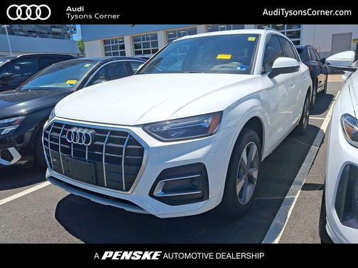 Ibis White 2023 Audi Q5 40 Premium