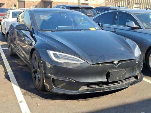 2021 Tesla Model S Plaid