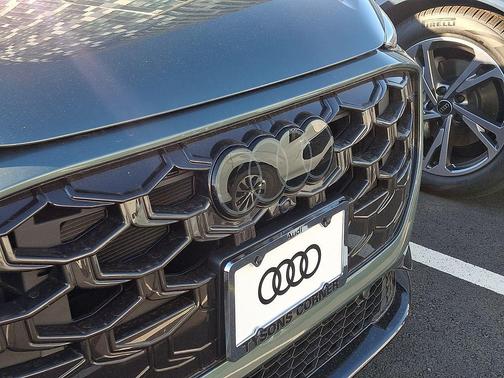 Sage Green Metallic 2026 Audi Q3 TFSI quattro S tronic