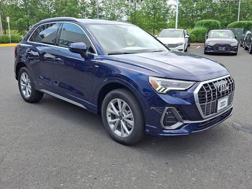 2025 Audi Q3 Premium 45 TFSI S line quattro Tiptronic