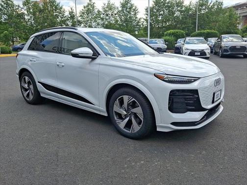 2025 Audi Q6 e-tron Prestige quattro