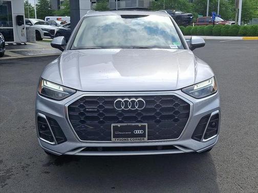 2022 Audi Q5 45 S line Premium