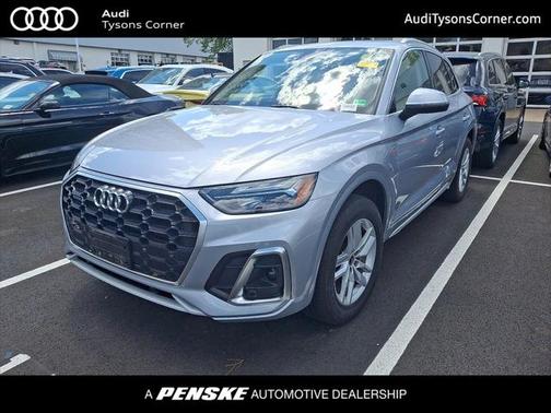 2022 Audi Q5 45 S line Premium