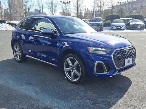 2022 Audi SQ5 3.0T Premium Plus