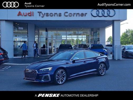 Navarra Blue Metallic 2022 Audi S5 Premium Plus TFSI quattro Tiptronic
