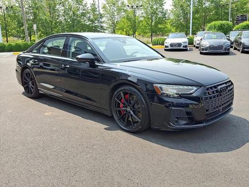 2022 Audi S8 4.0T