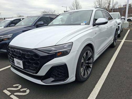 2026 Audi Q8 55 Premium Plus