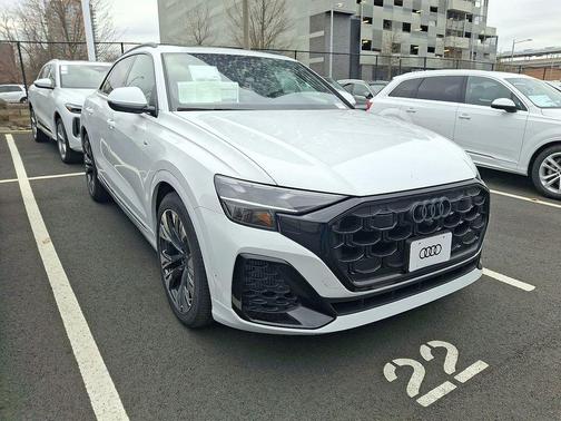 2026 Audi Q8 55 Premium Plus