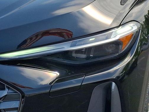 Mythos Black Metallic 2026 Audi Q5 Premium Plus TFSI quattro S tronic