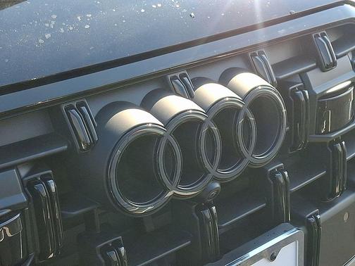 2026 Audi Q7 55 Premium Plus