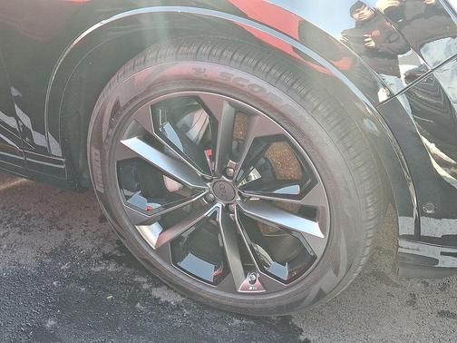 2026 Audi Q7 55 Premium Plus