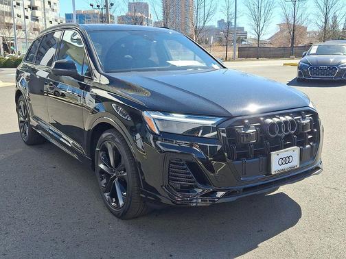 2026 Audi Q7 55 Premium Plus
