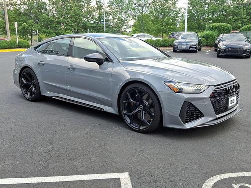 2025 Audi RS 7 4.0T Performance