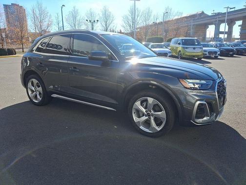 2025 Audi Q5 45 S line Premium Plus