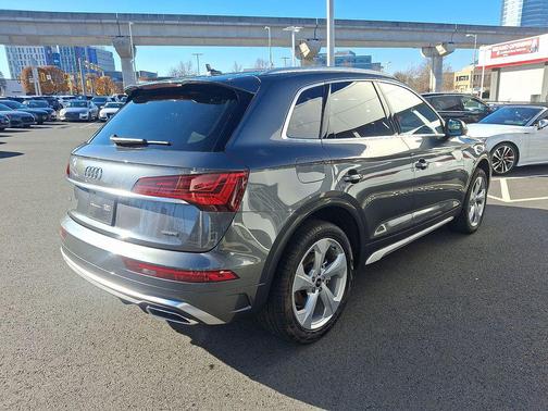 2025 Audi Q5 45 S line Premium Plus