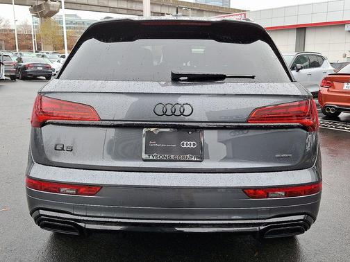 2024 Audi Q5 e 55 S line Premium Plus
