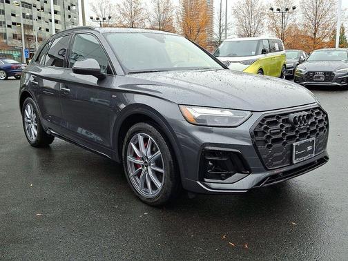 2024 Audi Q5 e 55 S line Premium Plus