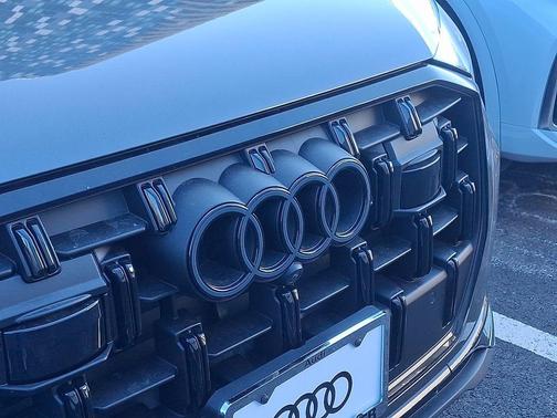 2026 Audi Q7 55 Premium Plus