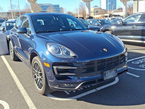2015 Porsche Macan Turbo