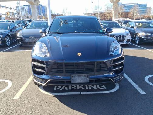 2015 Porsche Macan Turbo