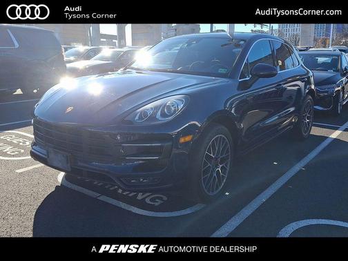 2015 Porsche Macan Turbo