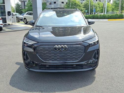 2023 Audi Q4 e-tron Prestige 50 quattro