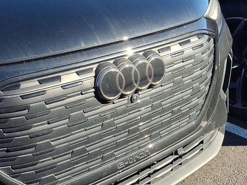 2023 Audi Q4 e-tron Prestige 50 quattro