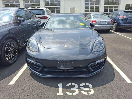 2020 Porsche Panamera GTS