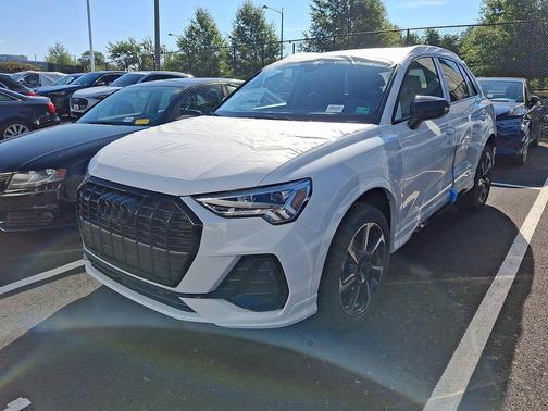 2025 Audi Q3 45 S line Premium Plus