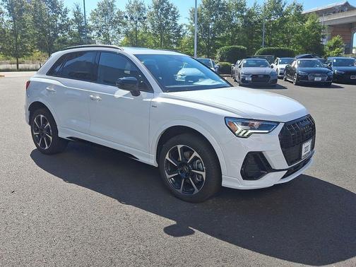 2025 Audi Q3 45 S line Premium Plus