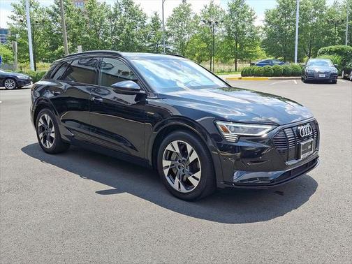 2022 Audi e-tron Premium