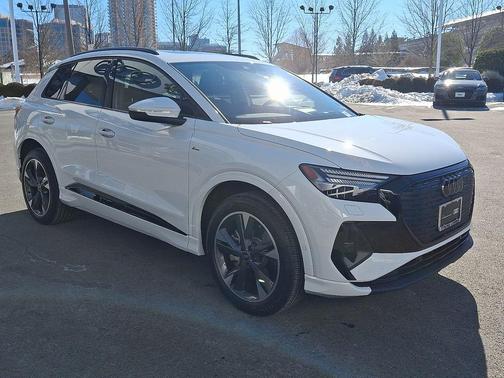 2024 Audi Q4 e-tron Prestige 50 quattro
