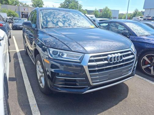 Moonlight Blue 2018 Audi Q5 2.0T
