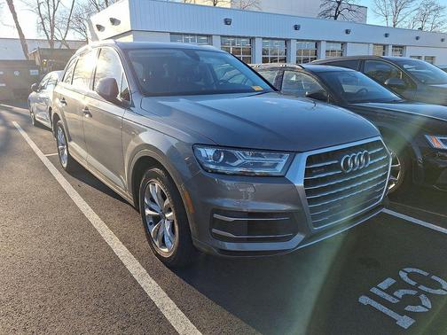 2018 Audi Q7 3.0T Premium Plus