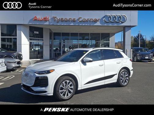 2025 Audi Q6 e-tron Premium quattro