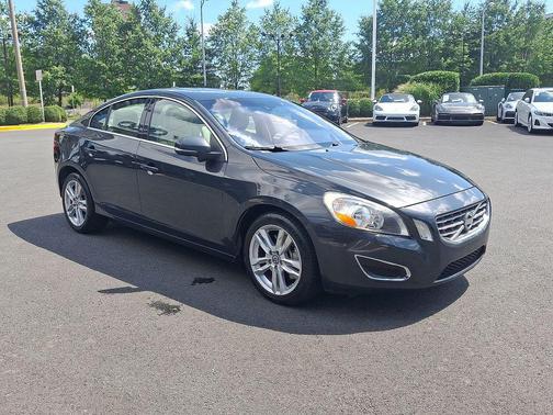 2013 Volvo S60 T5