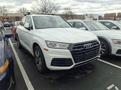 2020 Audi Q5 45 Premium