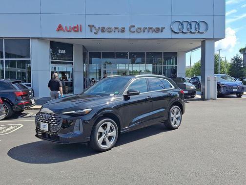 2025 Audi Q5 Premium Plus