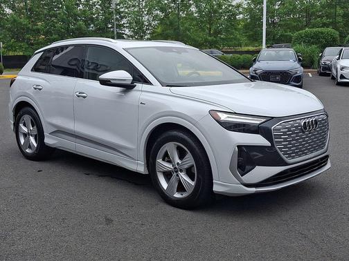 Glacier White 2024 Audi Q4 e-tron Premium 55 quattro
