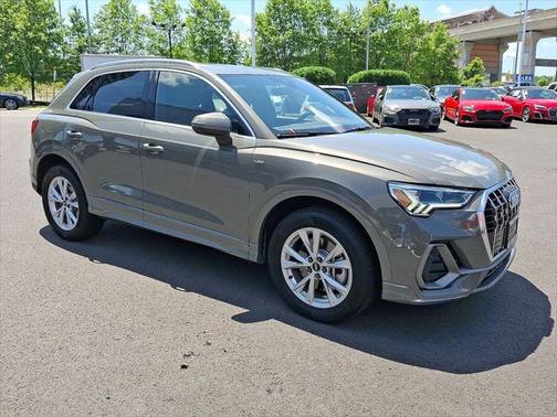 2022 Audi Q3 45 S line Premium Plus