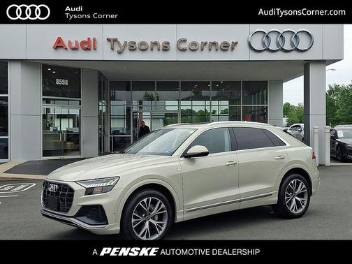 Vicuna Beige Metallic 2023 Audi Q8 55 Prestige
