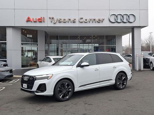 2026 Audi Q7 55 Premium Plus