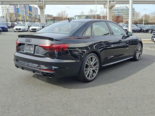 2023 Audi S4 Premium Plus TFSI quattro Tiptronic