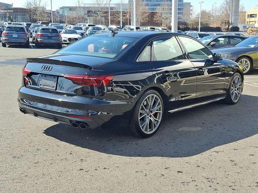 2023 Audi S4 Premium Plus TFSI quattro Tiptronic