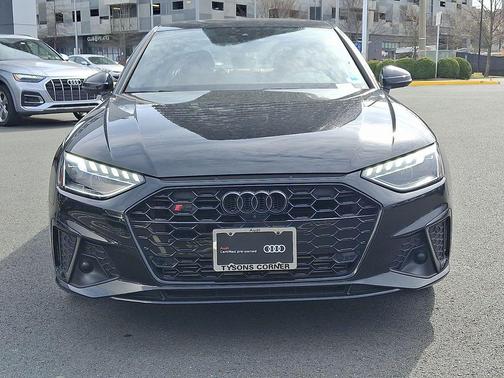 2023 Audi S4 Premium Plus TFSI quattro Tiptronic