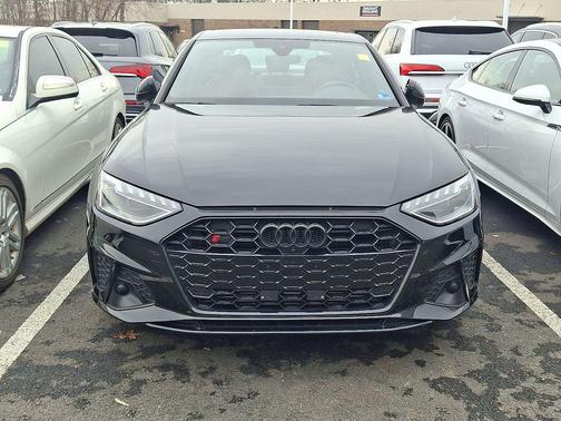 2023 Audi S4 Premium Plus TFSI quattro Tiptronic