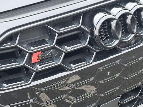 2023 Audi S4 Premium Plus TFSI quattro Tiptronic